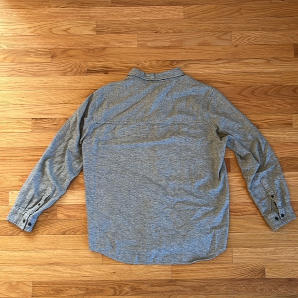 H&M button-up - Picture 2 of 2